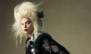 Lady Gaga dẫn đầu đề cử VMAs 2025
